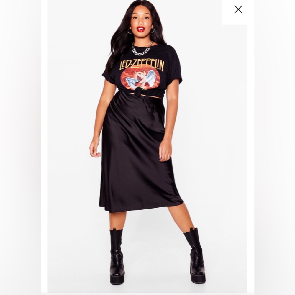 NWT Nasty Gal Black High-Waisted Midi Skirt 24W